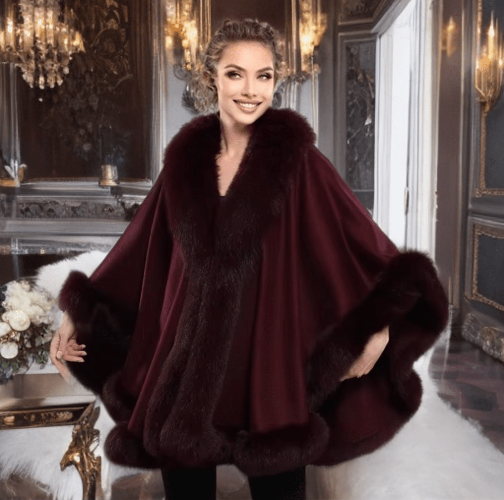 Płaszcz z lisa futrzane ponczo z lisem oversize ciemny bordowe, GALA. Futrzany płaszcz damski od LEU. 